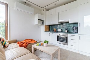 Departamento, 2 habitaciones | 4 habitaciones, decoración personalizada y muebles diferentes 