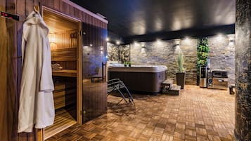 Bañera de hidromasaje interior