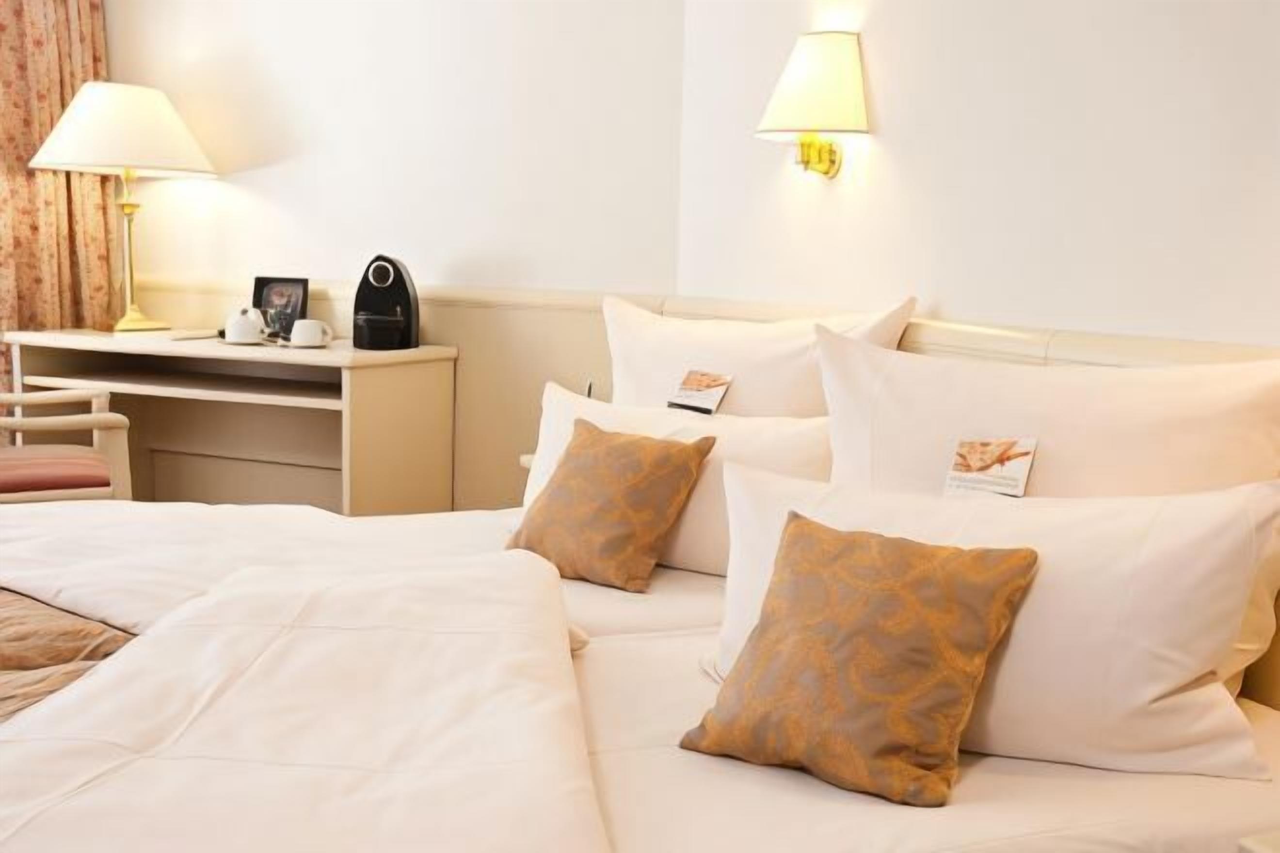 Coffres-forts dans les chambres, chambres insonorisées