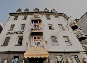 View from property - Hoteltraube Rudesheim (Ruedesheim am Rhein)