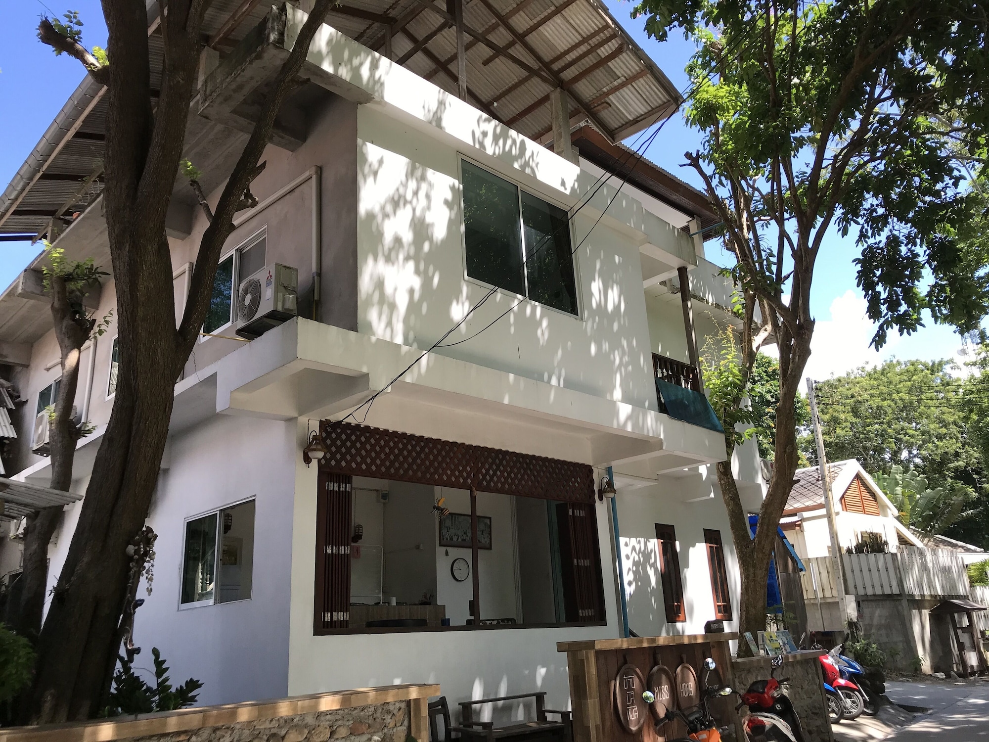 2 Star Hotels