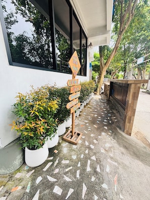 숙박 시설 정면