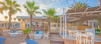 Dome Beach Marina Hotel & Resort