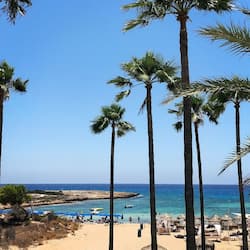 Private beach, sun loungers, beach umbrellas, beach volleyball
