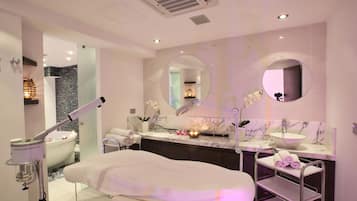 Tratamentos corporais, manicure e pedicure