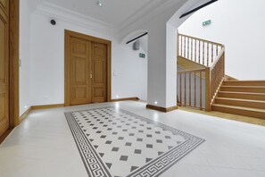 Lobby - Stradonia Serviced Apartments (Kraków)