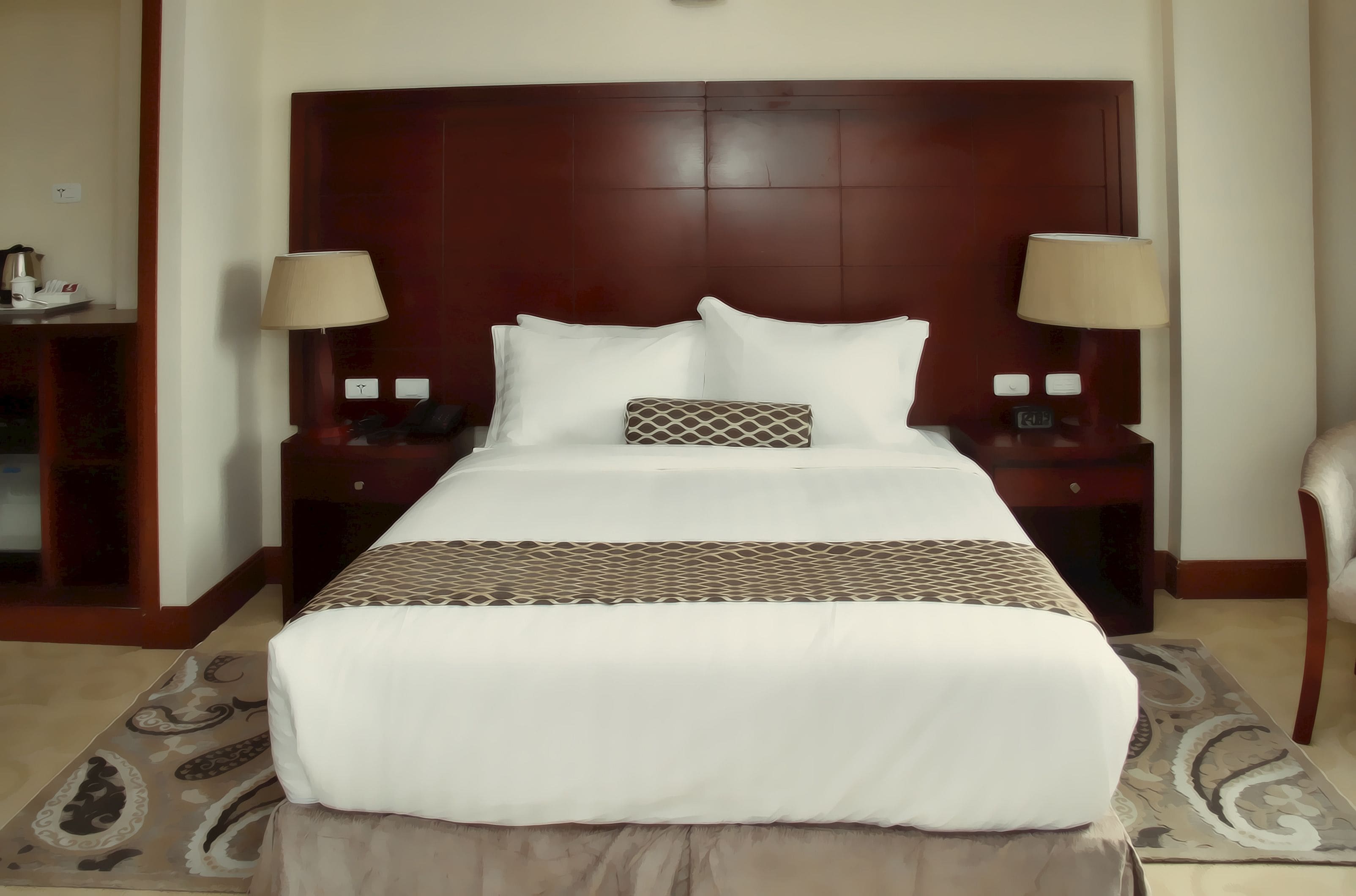 1 bedroom, Frette Italian sheets, down comforters, pillowtop beds