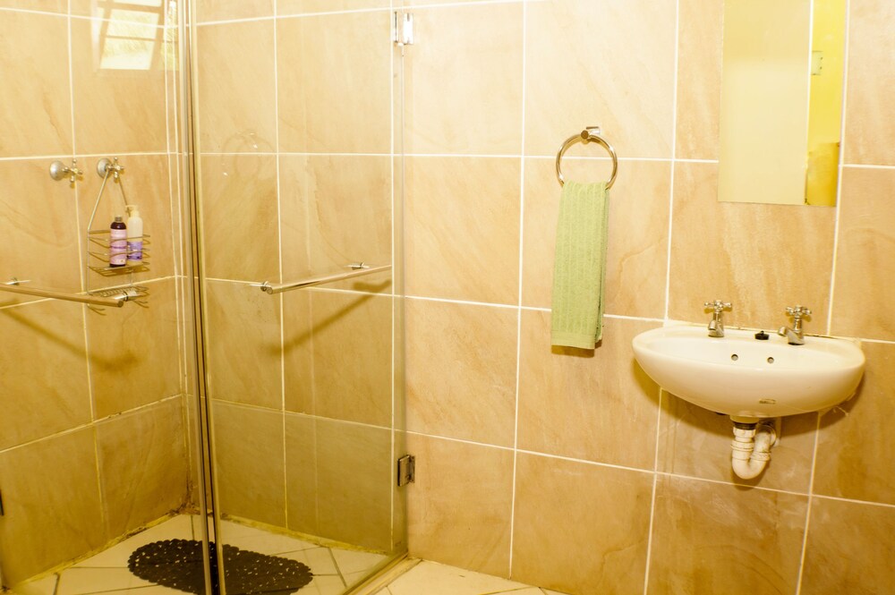 Rosedale Organic Farm & B&B by null