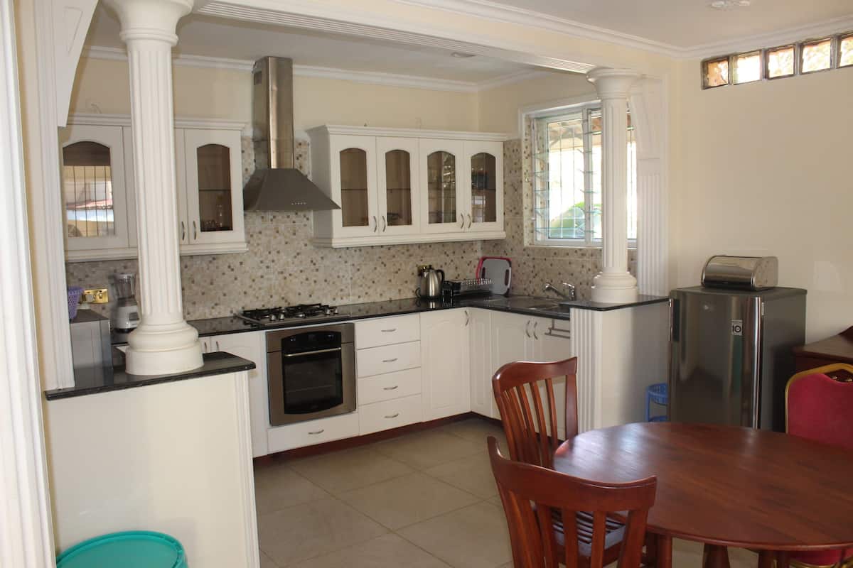 coffee/tea maker, electric kettle