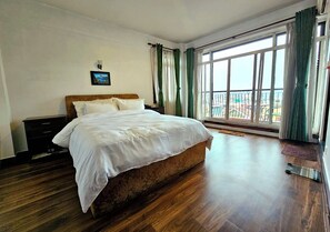 1 habitación, ropa de cama de alta calidad y colchones Select Comfort 