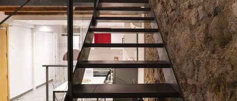 Duplex, 3 Bedrooms | Living room | 48-inch flat-screen TV with digital channels, TV