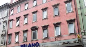 Front of property - Hotel Milano (Trieste)