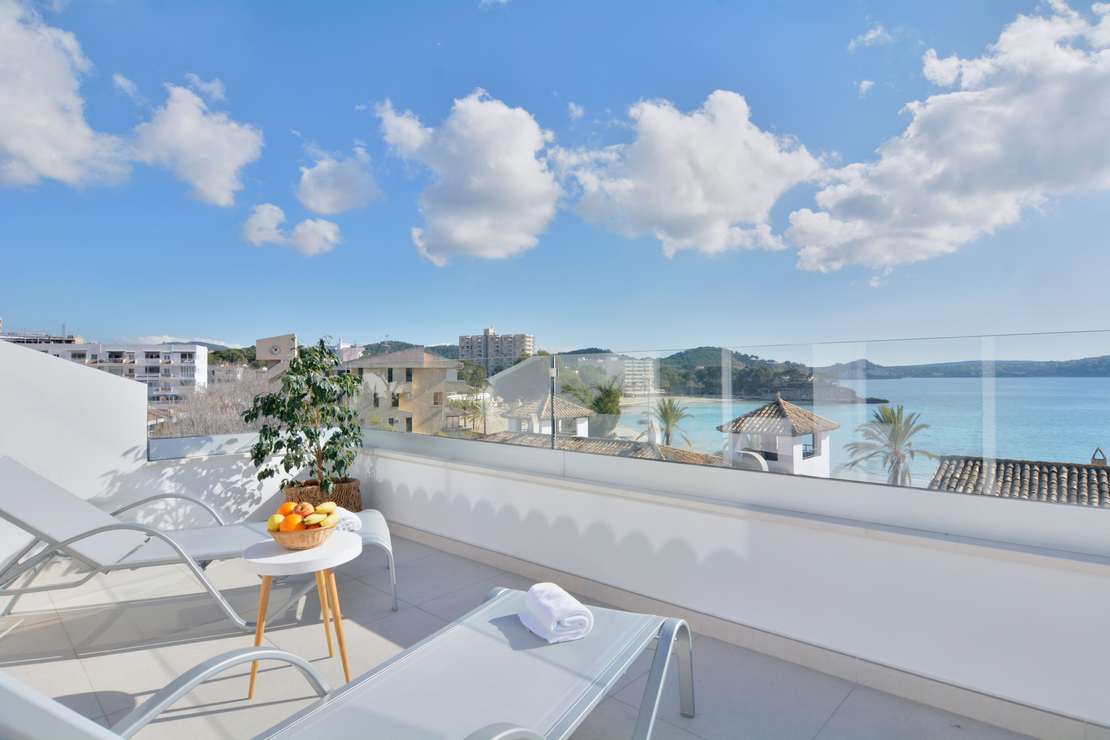 Junior Studio Suite, Ocean View | Terrace/patio