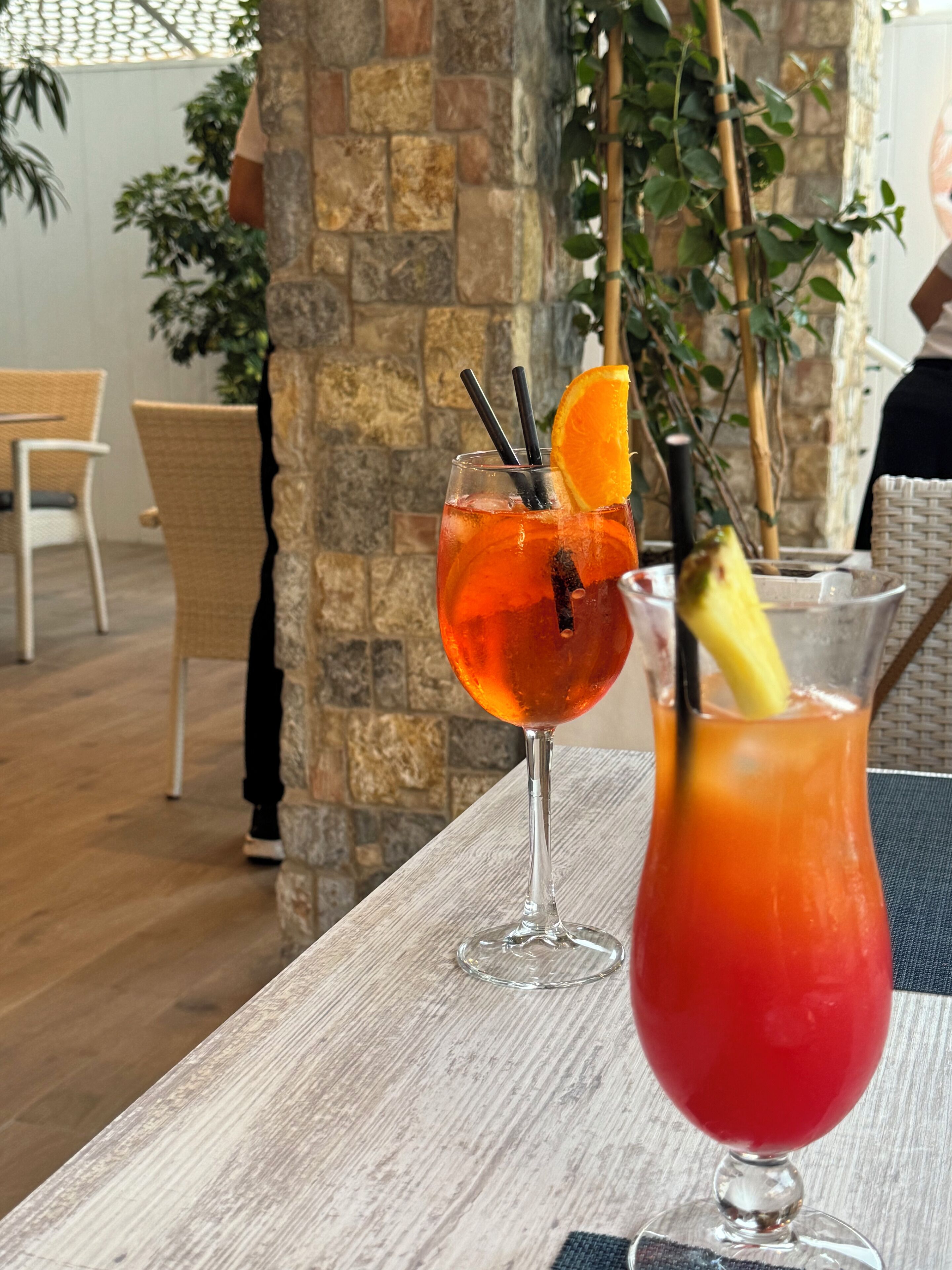 breakfast, lunch served; international cuisine, al fresco dining