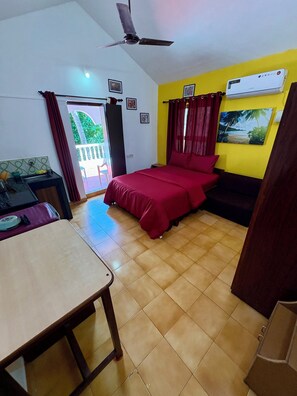 Standard Room, 1 Bedroom, Garden View