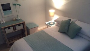 Luxury Apartment, 2 Bedrooms, Ocean View, Beachside - Sea La Vie Hout Bay (Cape Town)