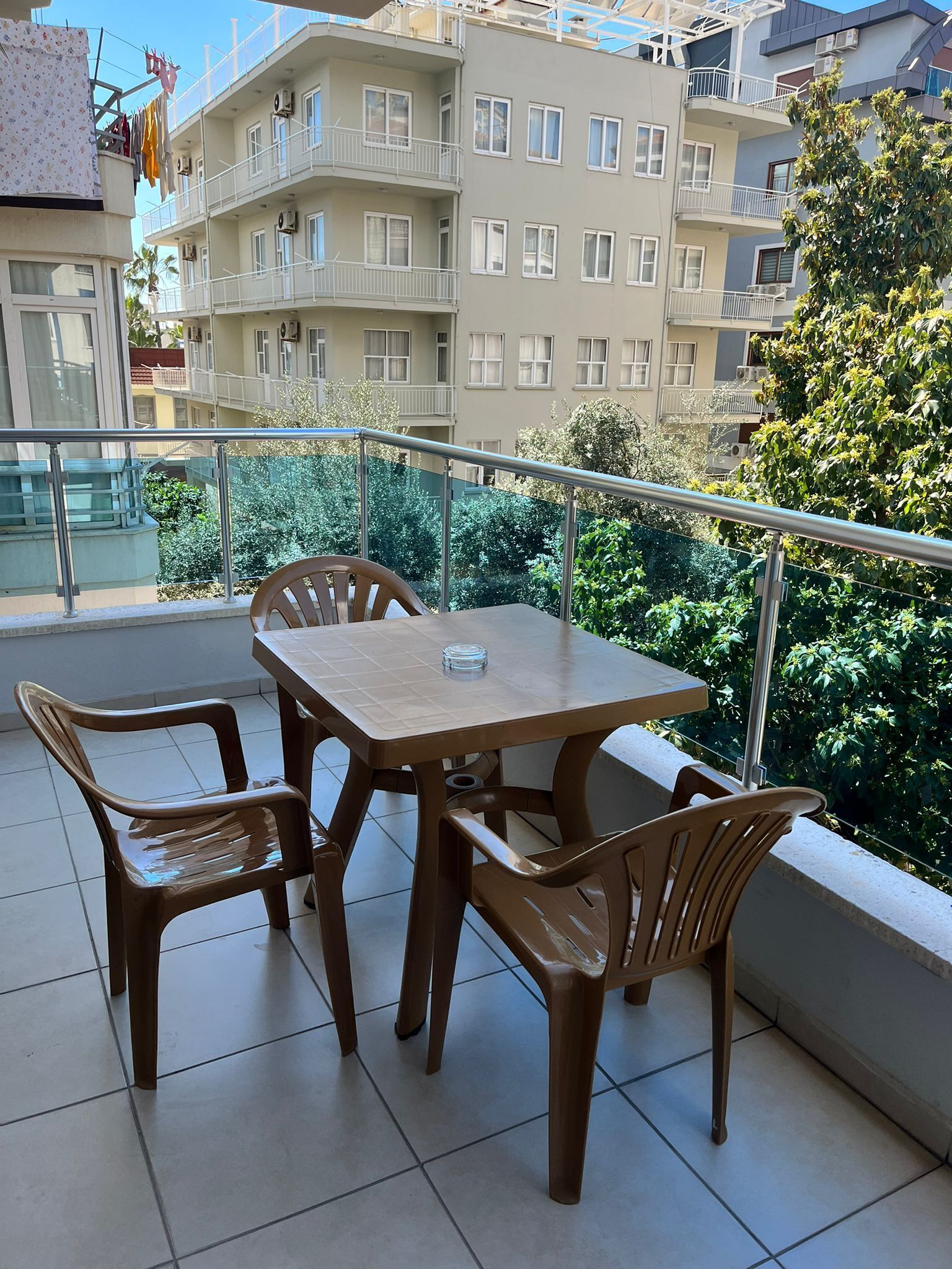 family apartment | balcony