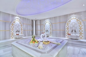 حمام عام