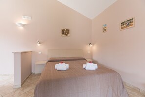 Standard Double Room - Residenza Borgo Italico (Ricadi)