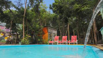 Alberca al aire libre
