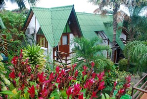 Familie-bungalow, 2 soverom, balkong | Fasade