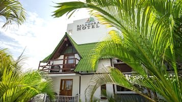 Overnatningsstedets facade