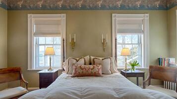 Room, 1 Queen Bed | Egyptian cotton sheets, premium bedding, down comforters, pillowtop beds