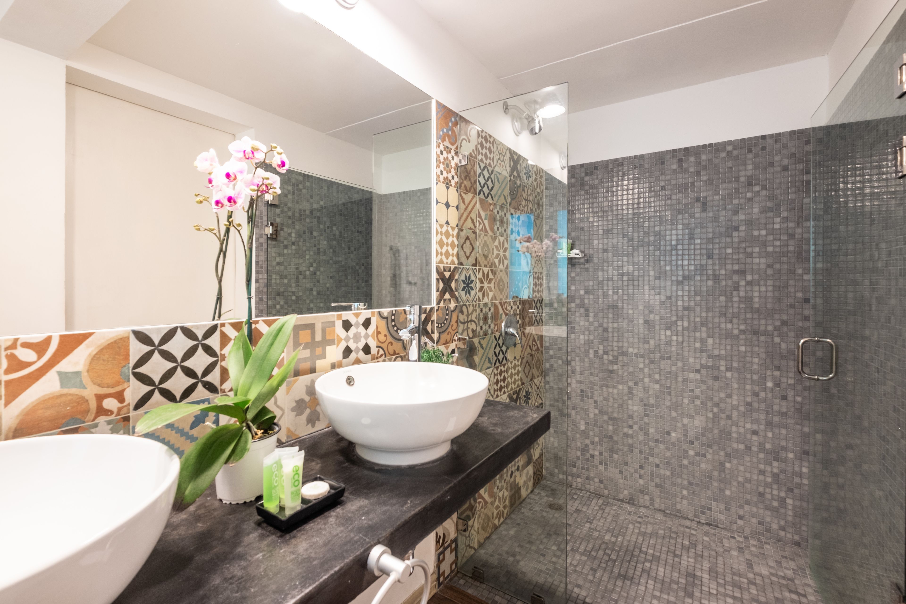 suite, 1 bedroom, terrace, garden view | bathroom | shower, free toiletries, hair dryer, towels