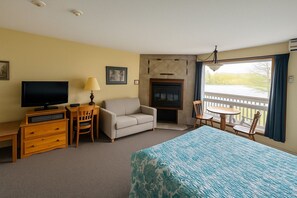 Junior Suite, 1 Queen Bed, Kitchen, Lake View | Iron/ironing board, bed sheets - Sunny Point Resort Cottages and Inn (Seguin)