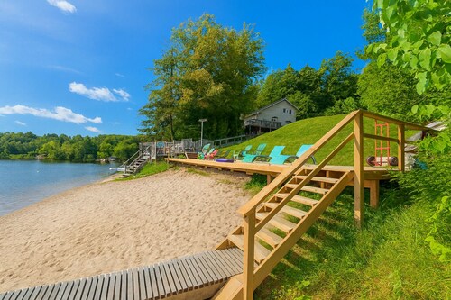 Sunny Point Resort Cottages and Inn