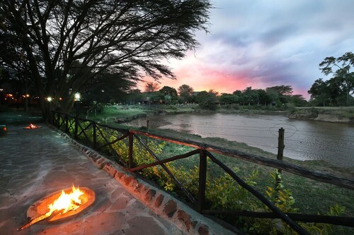 Mara River Lodge