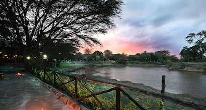 Mara River Lodge