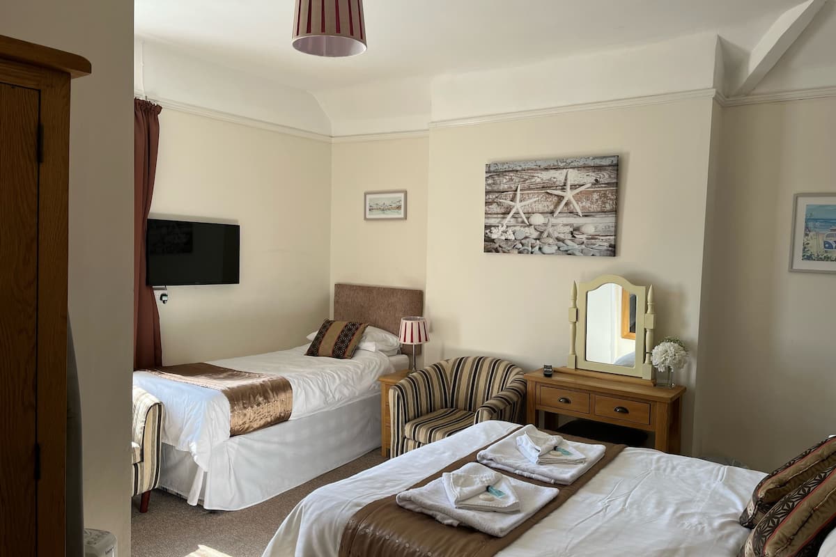 Triple Room (1st Floor) | Individually decorated, individually furnished, laptop workspace