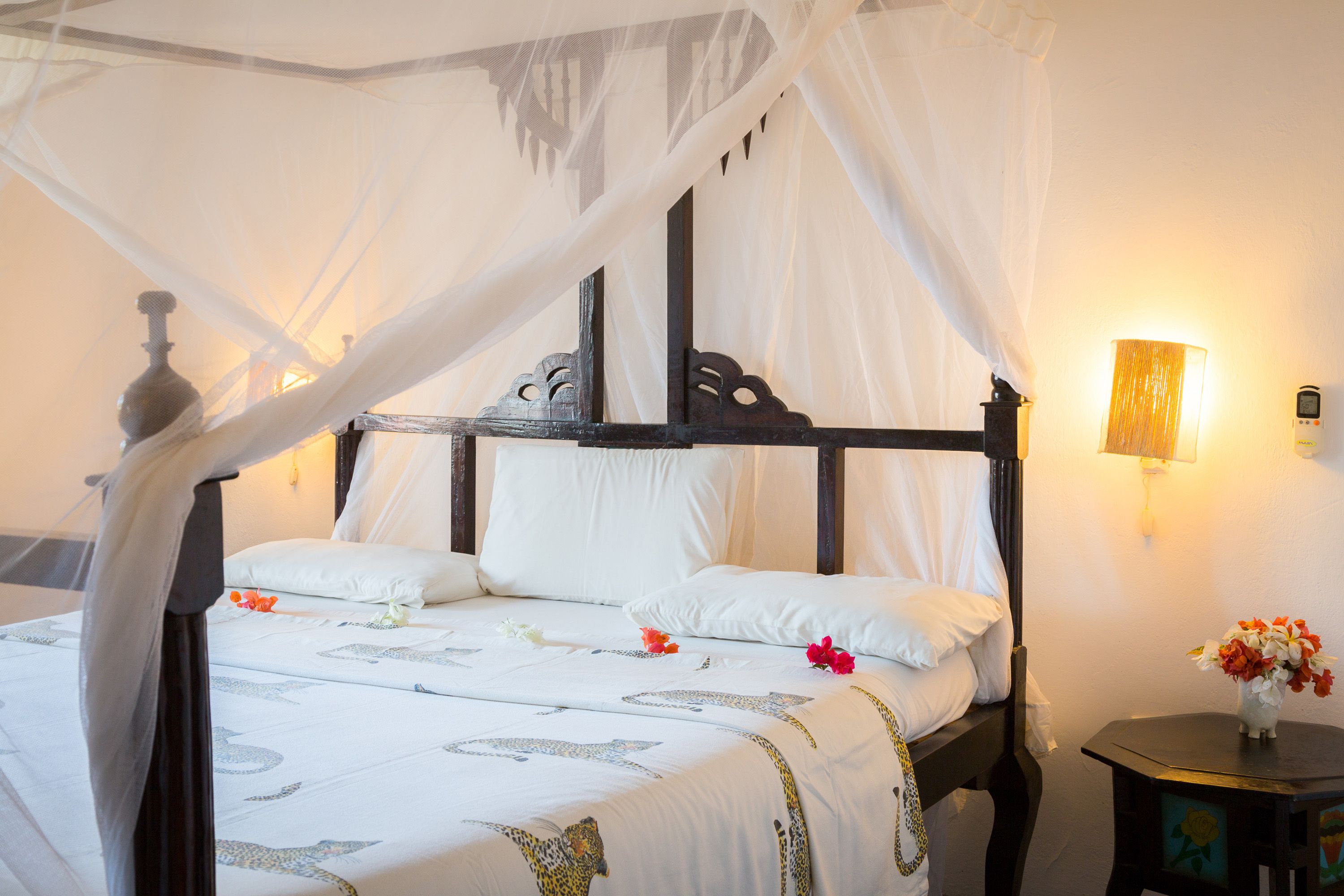 Classic Cottage, Patio | 1 bedroom, in-room safe, desk, blackout drapes