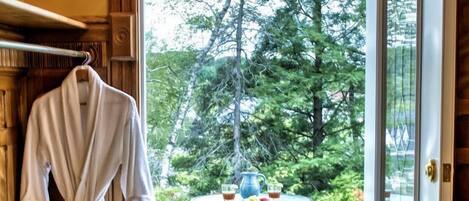 Suite – standard, 1 queensize-seng | Terrasse/patio