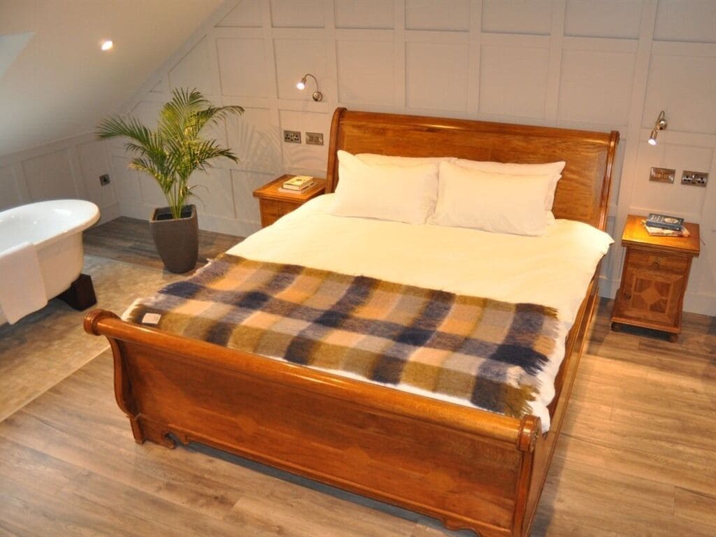 luxury suite, ensuite, sea view | free cots/infant beds