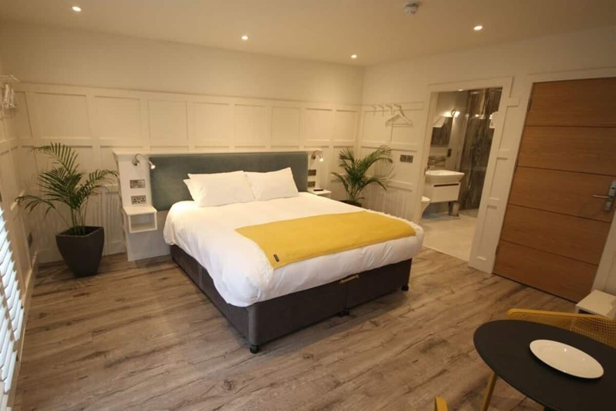 superior double or twin room, ensuite | free cots/infant beds