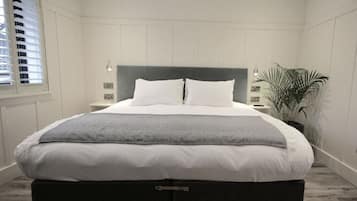 Superior Double or Twin Room, Ensuite | Free cribs/infant beds