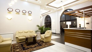Unclassified image, 5 of 43, button - Hotel Oriental (Tbilisi)