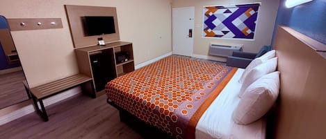Desk, free WiFi, bed sheets
