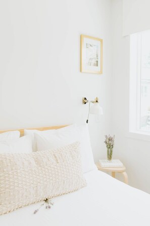 Individually furnished, blackout curtains, free WiFi, bed sheets