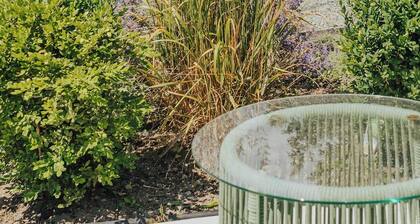 Naramata Courtyard Suites