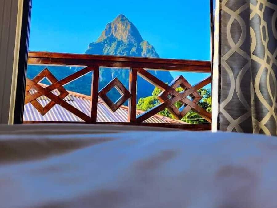 Appartement, balcon | 2 chambres, décor unique, ameublement unique, bureau