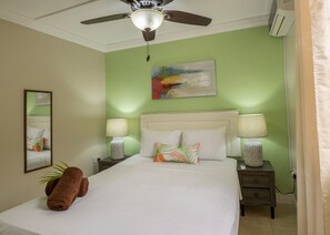 2 habitaciones, decoración personalizada y muebles diferentes 