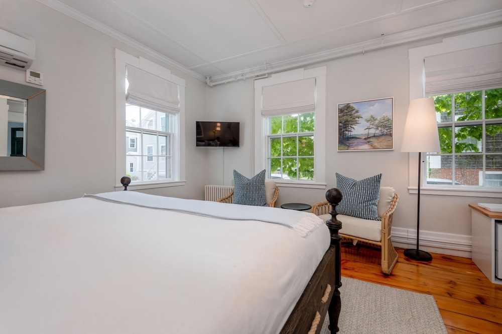Periwinkle Inn photo 3