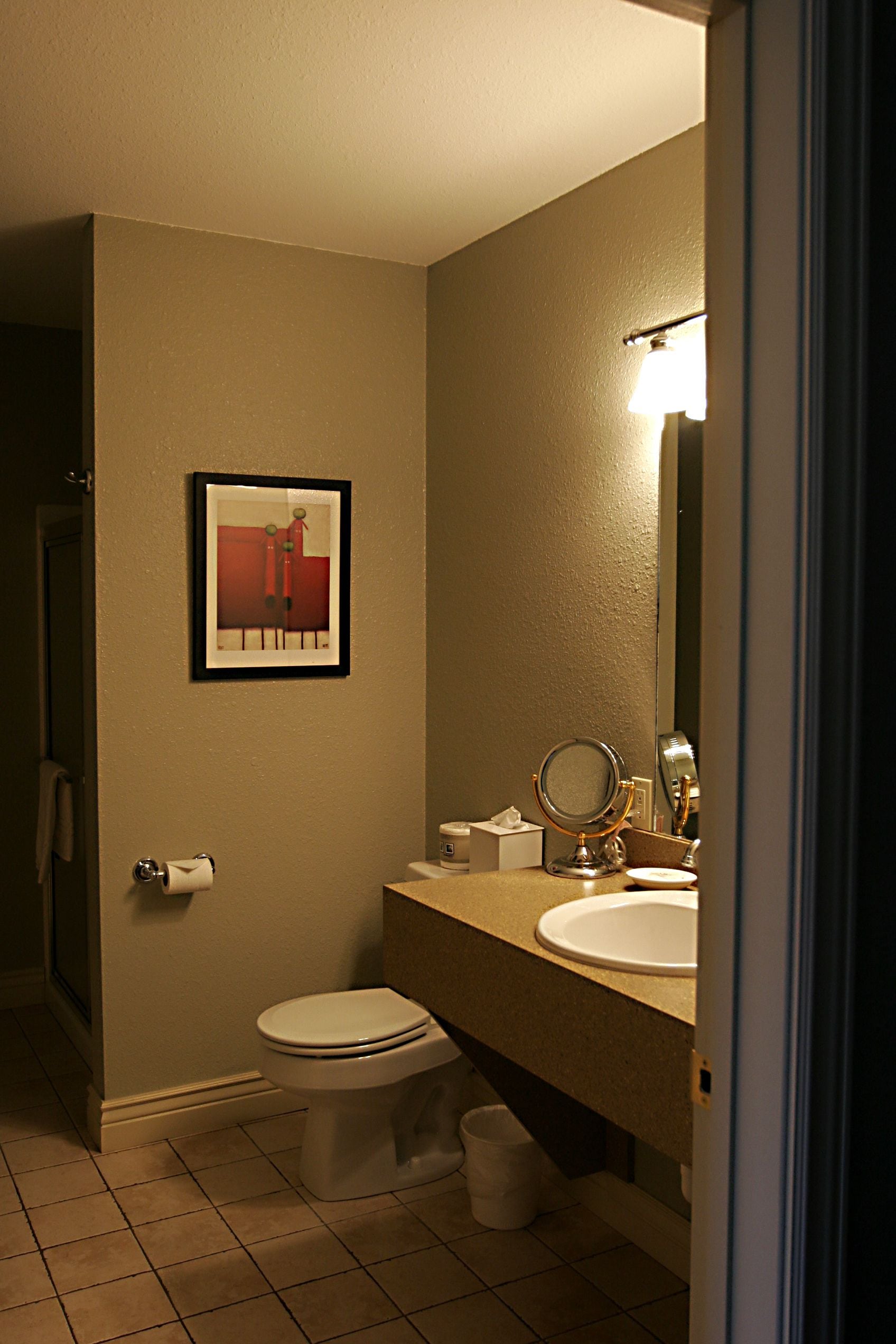 standard room, 1 king bed | bathroom | shower, free toiletries, bathrobes