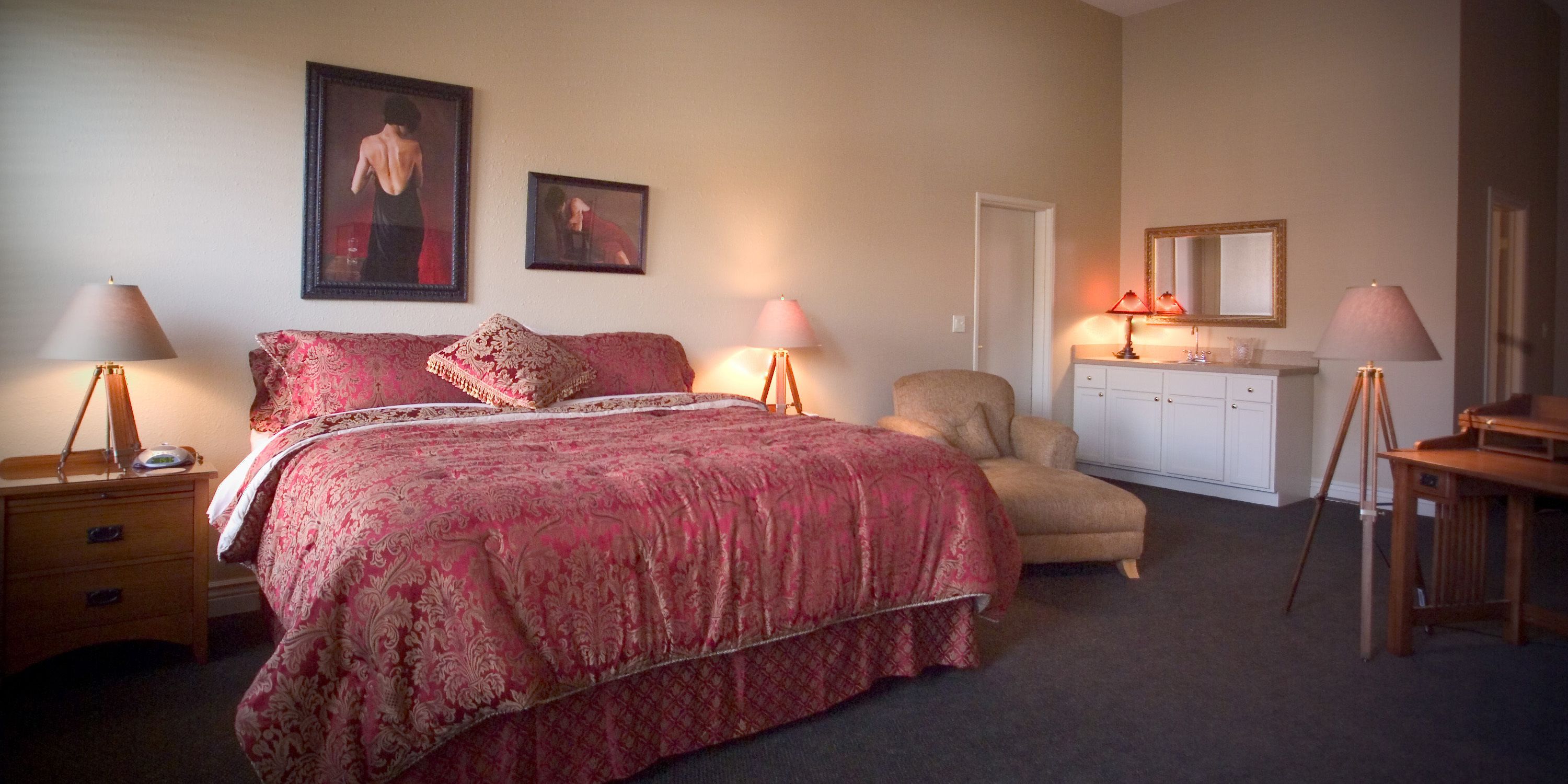 standard room, 1 king bed | desk, iron/ironing board, rollaway beds, free wifi