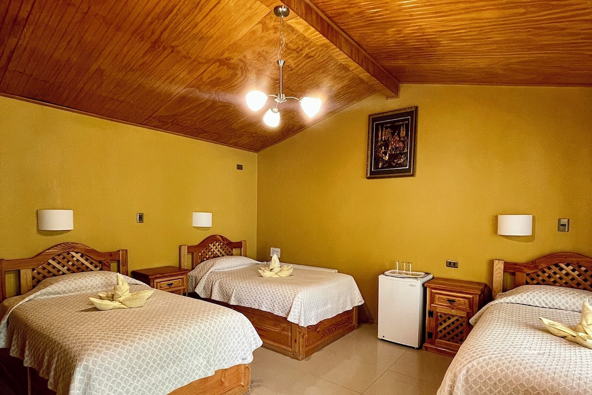 Standard Triple Room, Private Bathroom