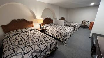 Standard Villa | Free WiFi, bed sheets