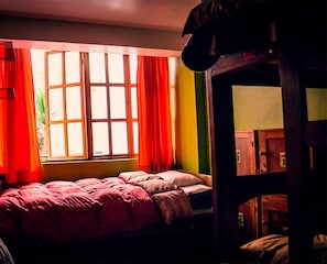Phòng tập thể tiện nghi đơn giản, phòng tập thể nam và nữ, phòng tắm dùng chung (4 pax) | Truy cập Internet không dây miễn phí